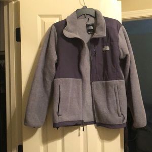 Women’s North Face Jacket